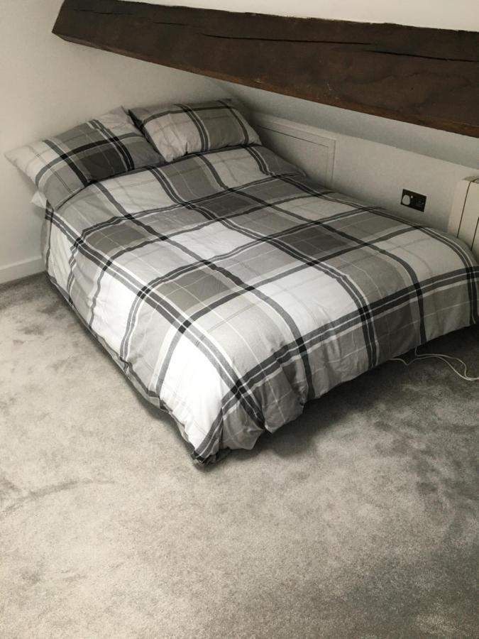 The Dragon Pad Boutique Apartment Роял Тънбридж Уелс Екстериор снимка
