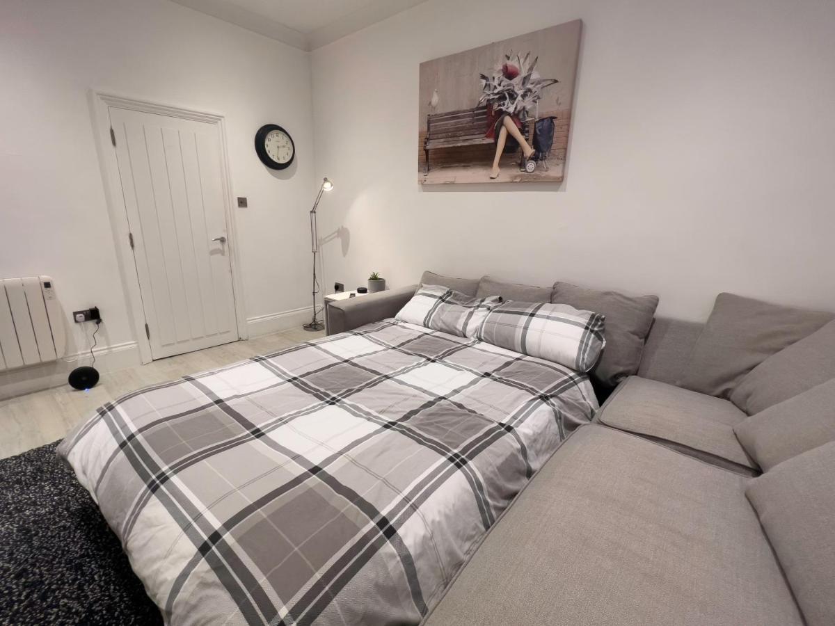 The Dragon Pad Boutique Apartment Роял Тънбридж Уелс Екстериор снимка