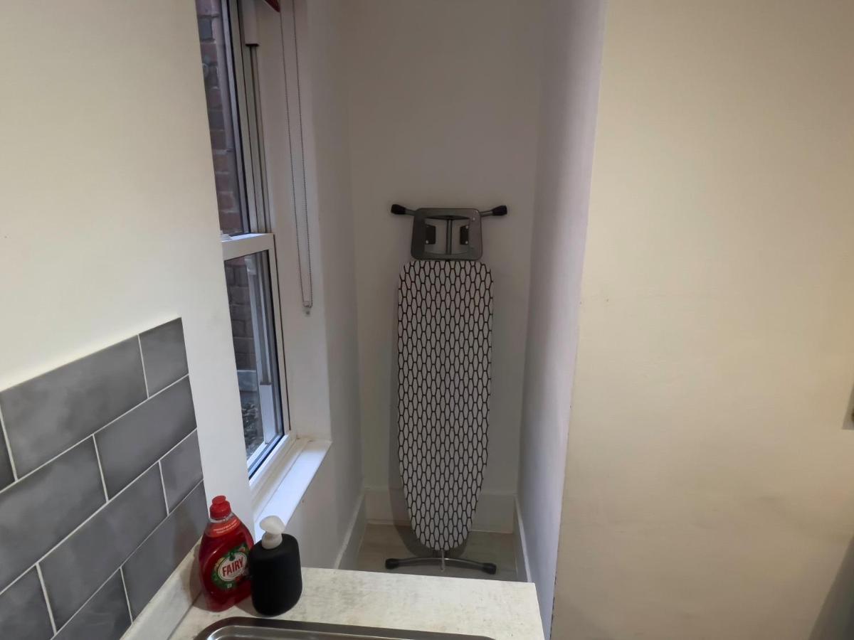 The Dragon Pad Boutique Apartment Роял Тънбридж Уелс Екстериор снимка